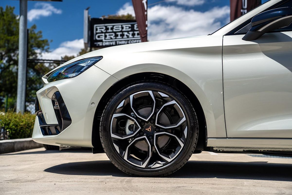 2025 CUPRA Leon S KL