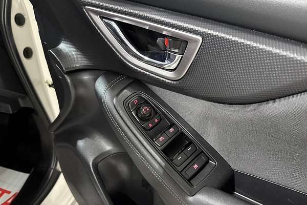 2023 Subaru Forester 2.5i S5