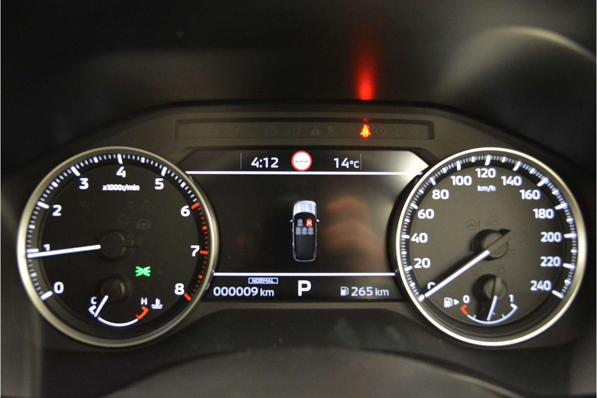 2025 Mitsubishi Outlander ES ZM