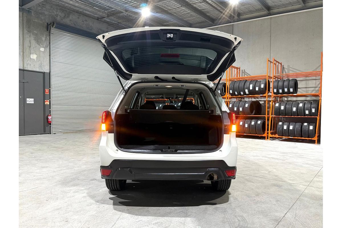 2023 Subaru Forester 2.5i S5