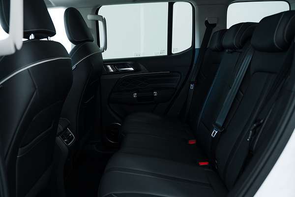 2025 GWM Tank 300 Ultra P01