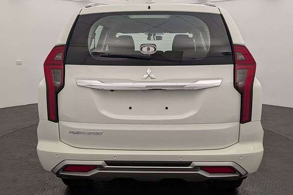 2025 Mitsubishi Pajero Sport GLX QG