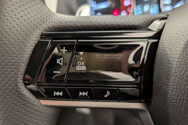 2025 Mitsubishi Pajero Sport GLX QG