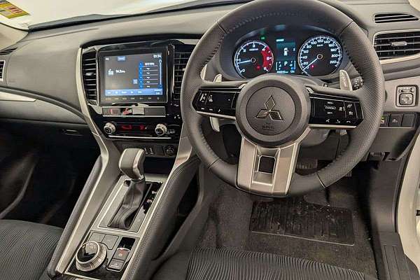 2025 Mitsubishi Pajero Sport GLX QG
