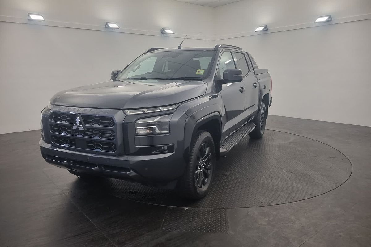 2025 Mitsubishi Triton GSR MV 4X4