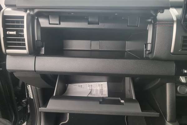 2025 Mitsubishi Triton GSR MV 4X4