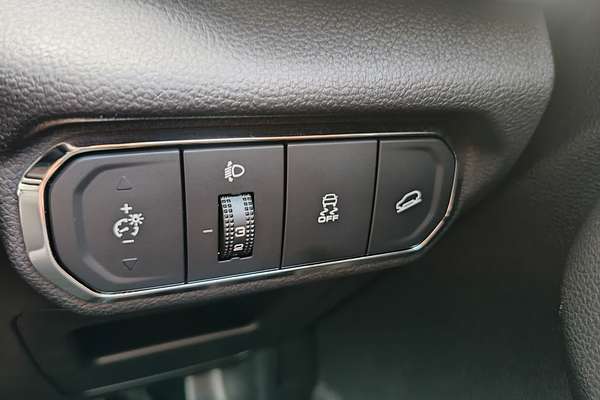 2023 GWM Haval Jolion Lux Hybrid A01