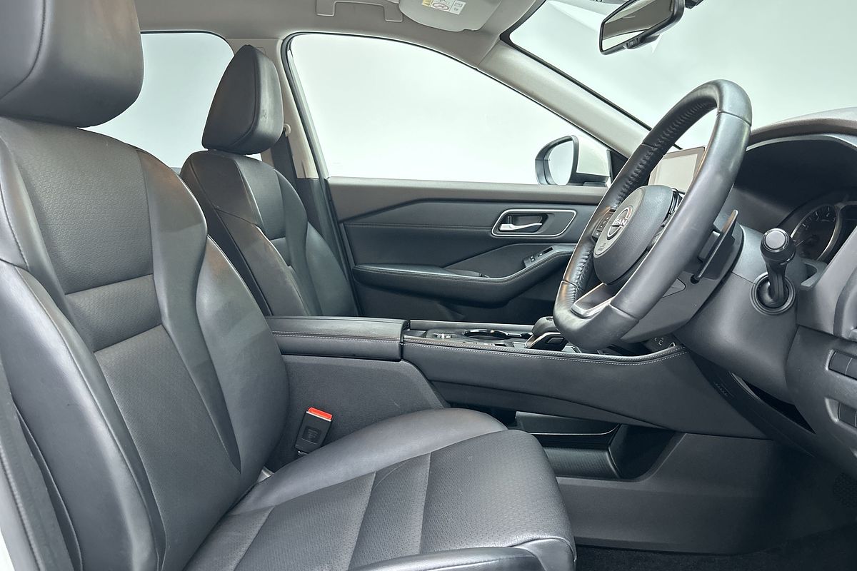 2023 Nissan X-TRAIL ST-L T33