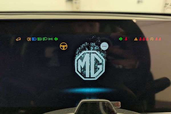 2025 MG QS Excite IS31