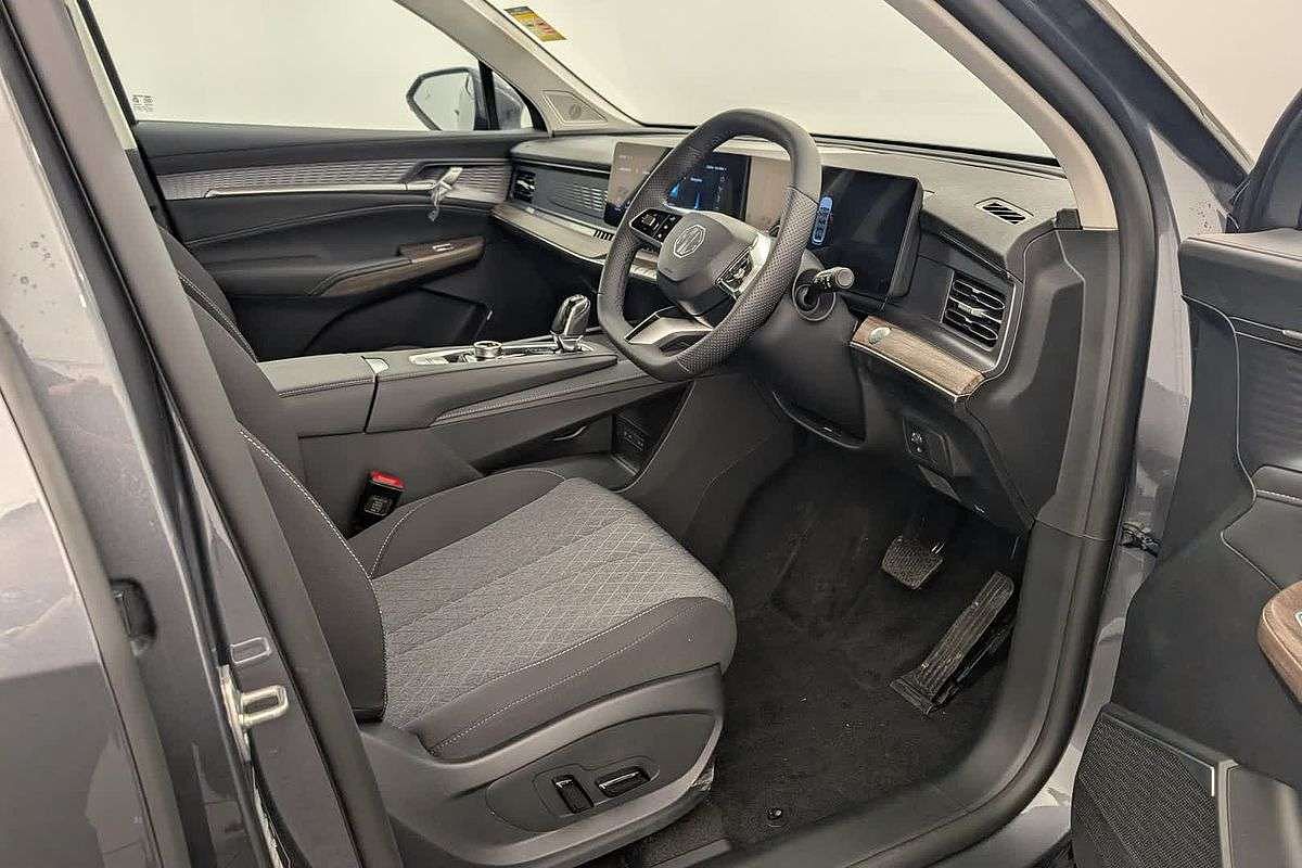 2025 MG QS Excite IS31