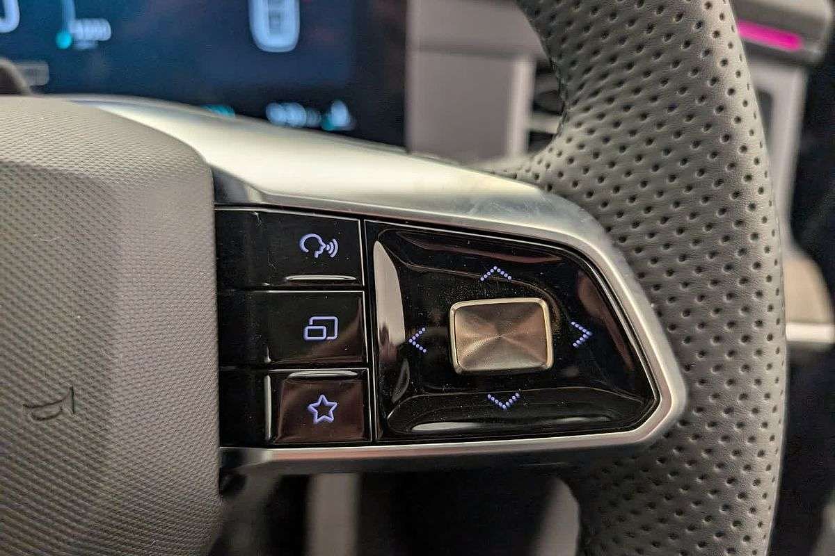 2025 MG QS Excite IS31