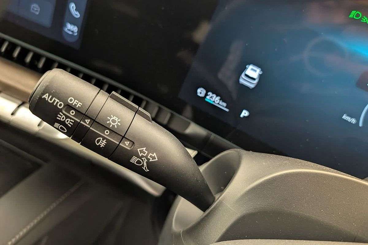 2025 MG QS Excite IS31