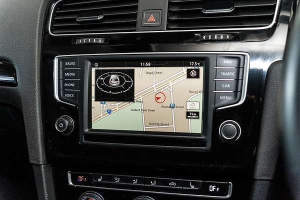 2016 Volkswagen Golf 110TSI Highline 7