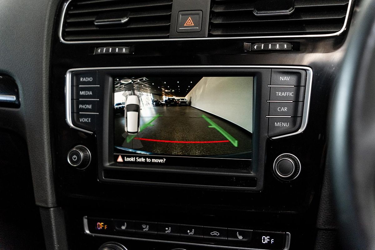 2016 Volkswagen Golf 110TSI Highline 7