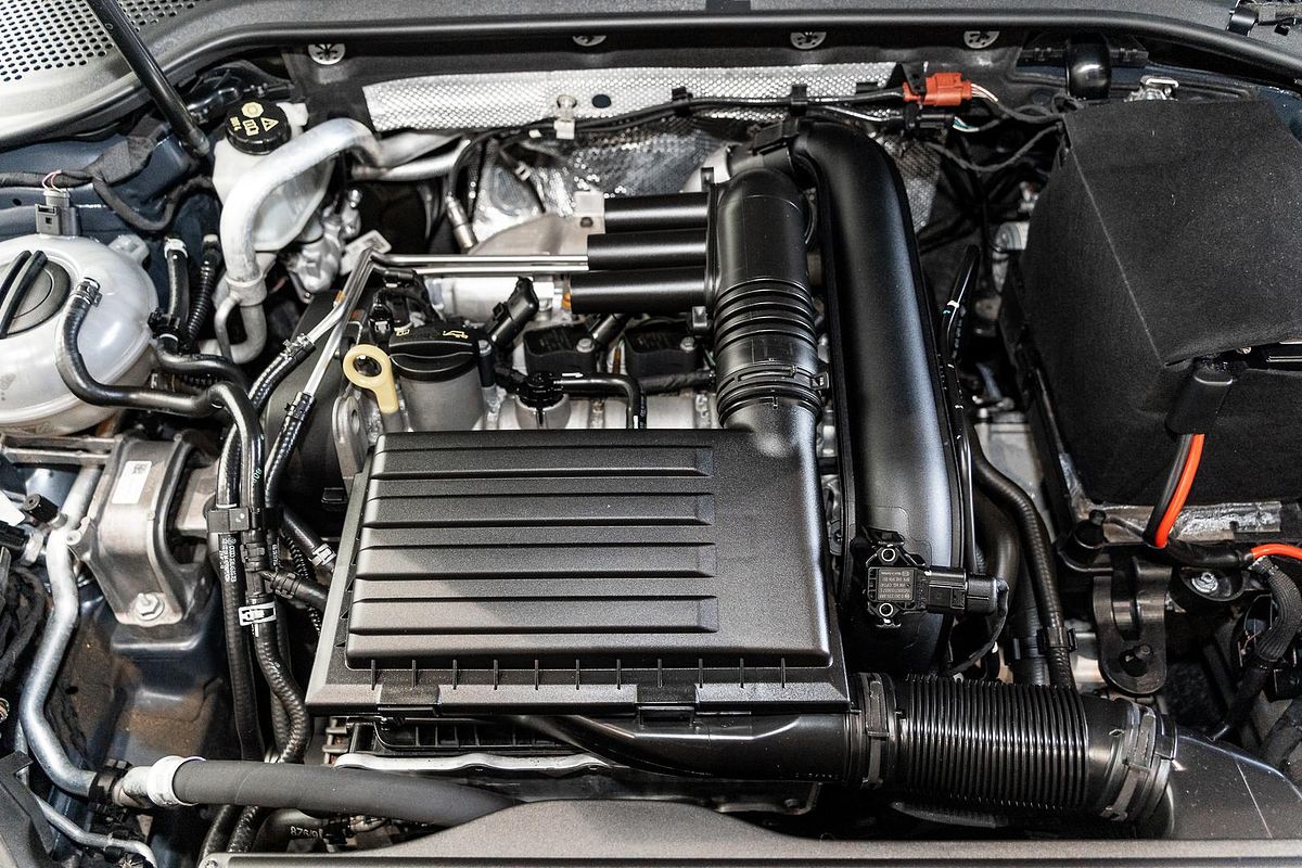 2016 Volkswagen Golf 110TSI Highline 7