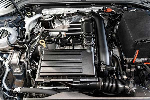 2016 Volkswagen Golf 110TSI Highline 7