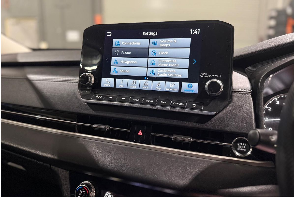 2023 Mitsubishi Outlander LS ZM