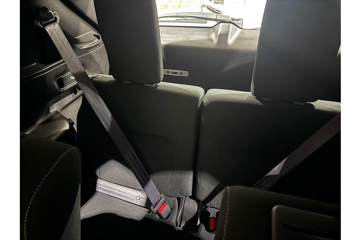 2023 Mitsubishi Outlander LS ZM