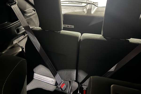 2023 Mitsubishi Outlander LS ZM