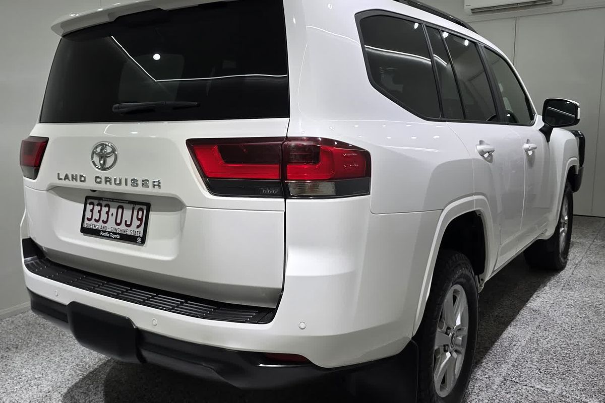 2023 Toyota Landcruiser GXL FJA300R