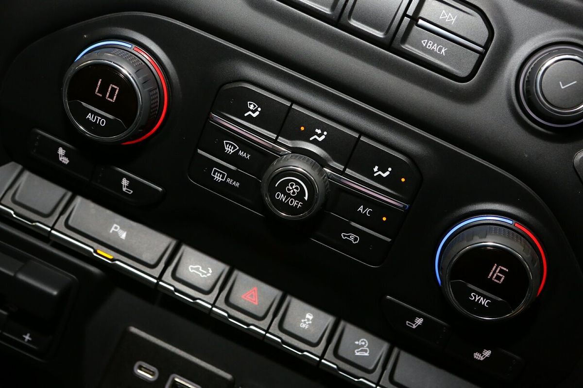 2022 Chevrolet Silverado 1500 LT Trail Boss T1 4X4