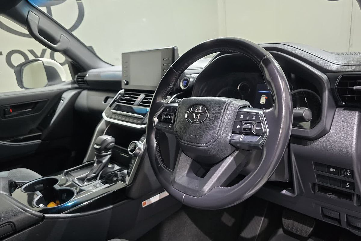 2023 Toyota Landcruiser GXL FJA300R