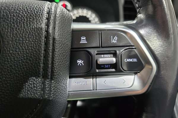 2023 Toyota Landcruiser GXL FJA300R