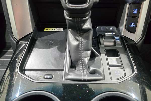 2023 Toyota Landcruiser GXL FJA300R