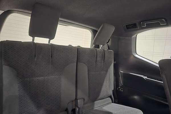 2023 Toyota Landcruiser GXL FJA300R