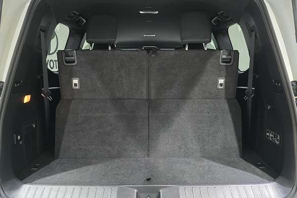 2023 Toyota Landcruiser GXL FJA300R