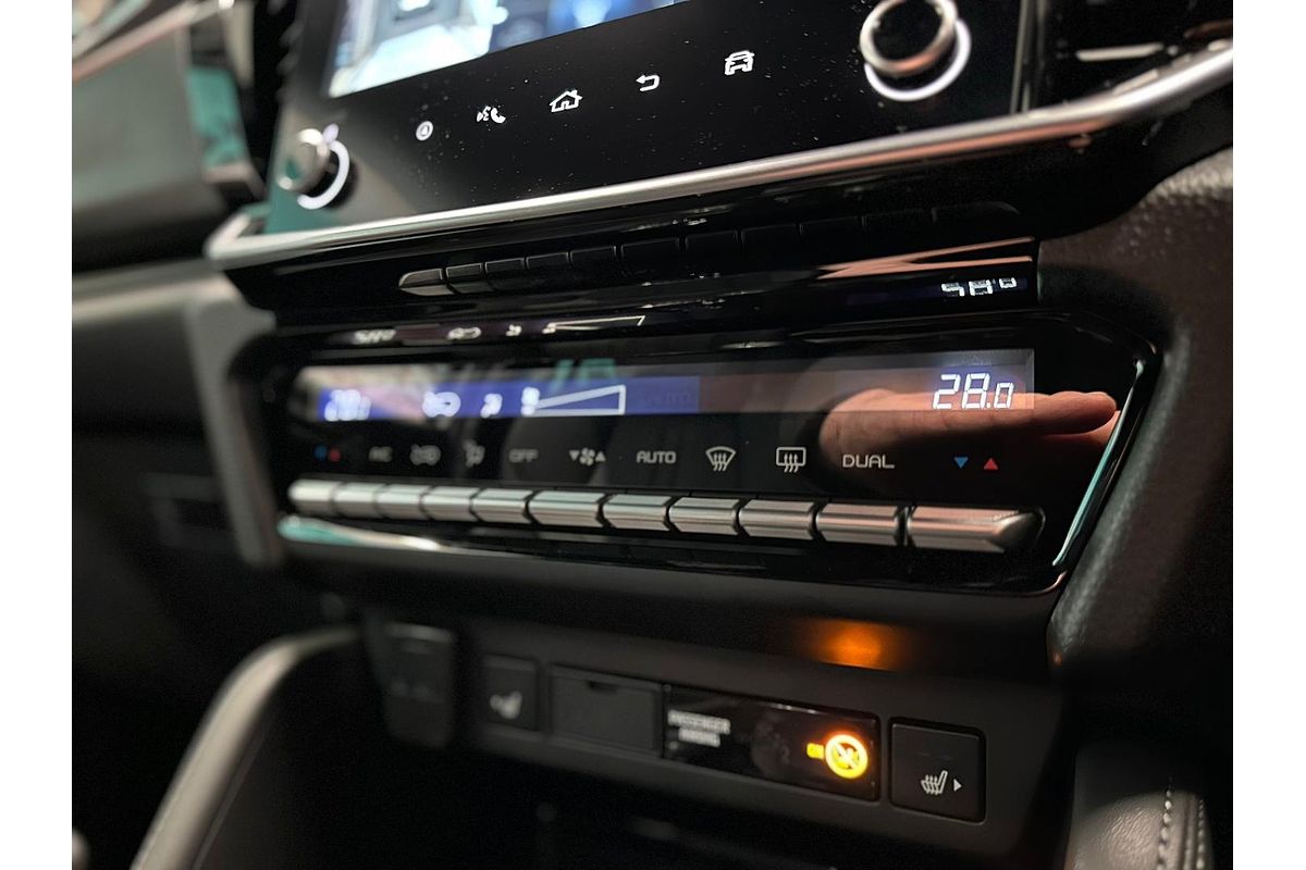 2025 Isuzu MU-X X-TERRAIN