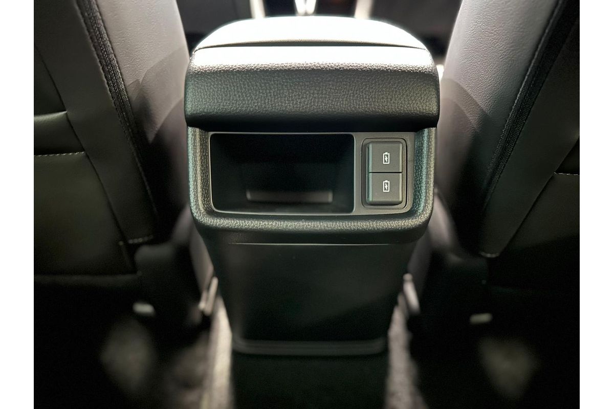 2025 Isuzu MU-X X-TERRAIN