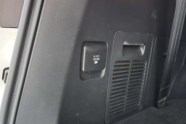 2023 Toyota Landcruiser GXL FJA300R