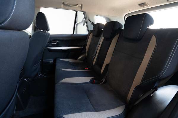 2015 Suzuki Grand Vitara Sport JB