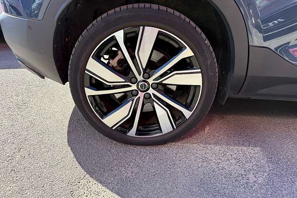 2023 Volvo XC40 Recharge Twin Pure Electric