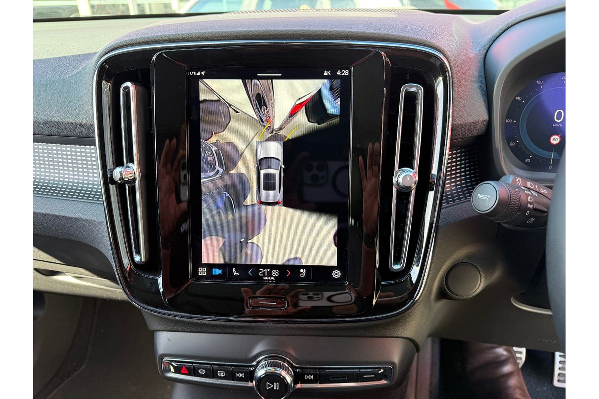 2023 Volvo XC40 Recharge Twin Pure Electric