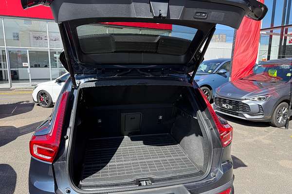 2023 Volvo XC40 Recharge Twin Pure Electric