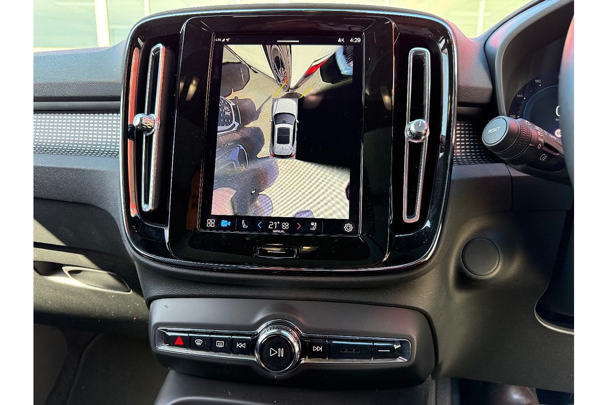 2023 Volvo XC40 Recharge Twin Pure Electric