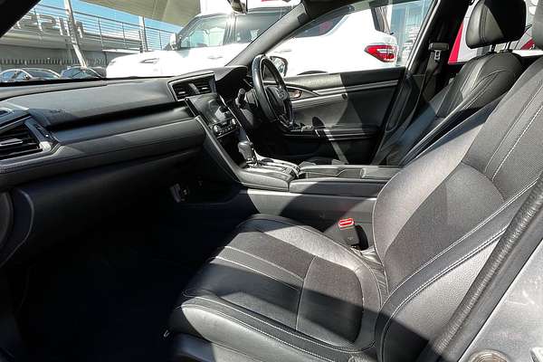 2017 Honda Civic VTi-LX 10th Gen