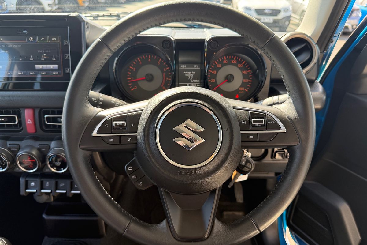 2023 Suzuki Jimny GLX GJ