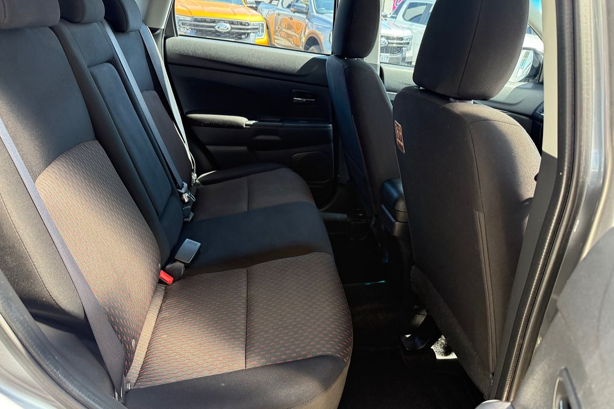 2019 Mitsubishi ASX ES XC