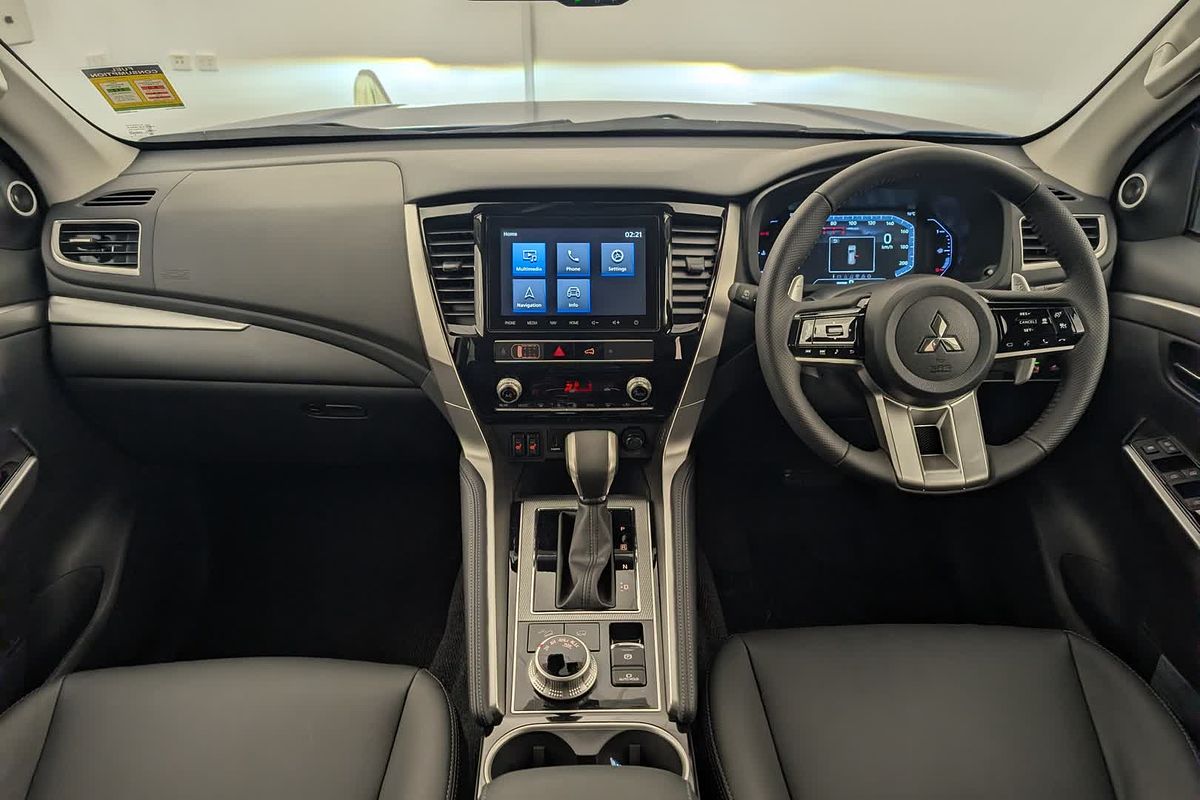 2025 Mitsubishi Pajero Sport Exceed QG