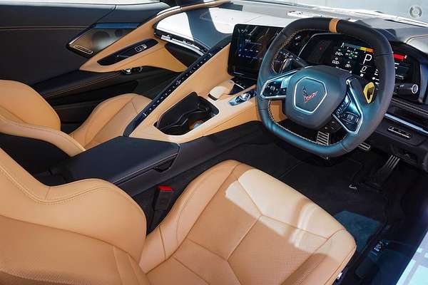 2024 Chevrolet Corvette Stingray 2LT C8