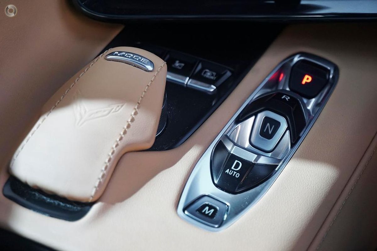 2024 Chevrolet Corvette Stingray 2LT C8