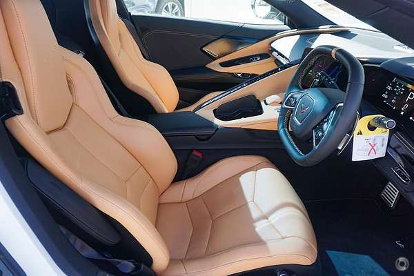 2024 Chevrolet Corvette Stingray 2LT C8