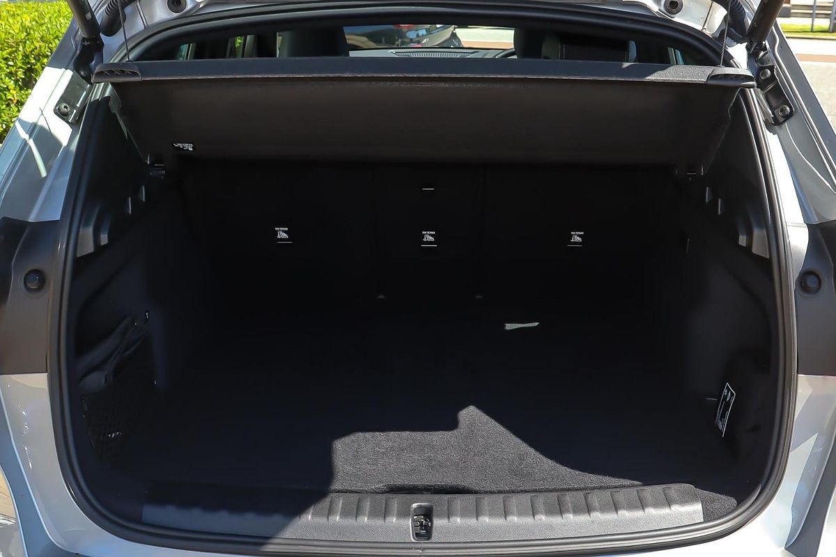 2024 BMW iX1 eDrive20 xLine U11