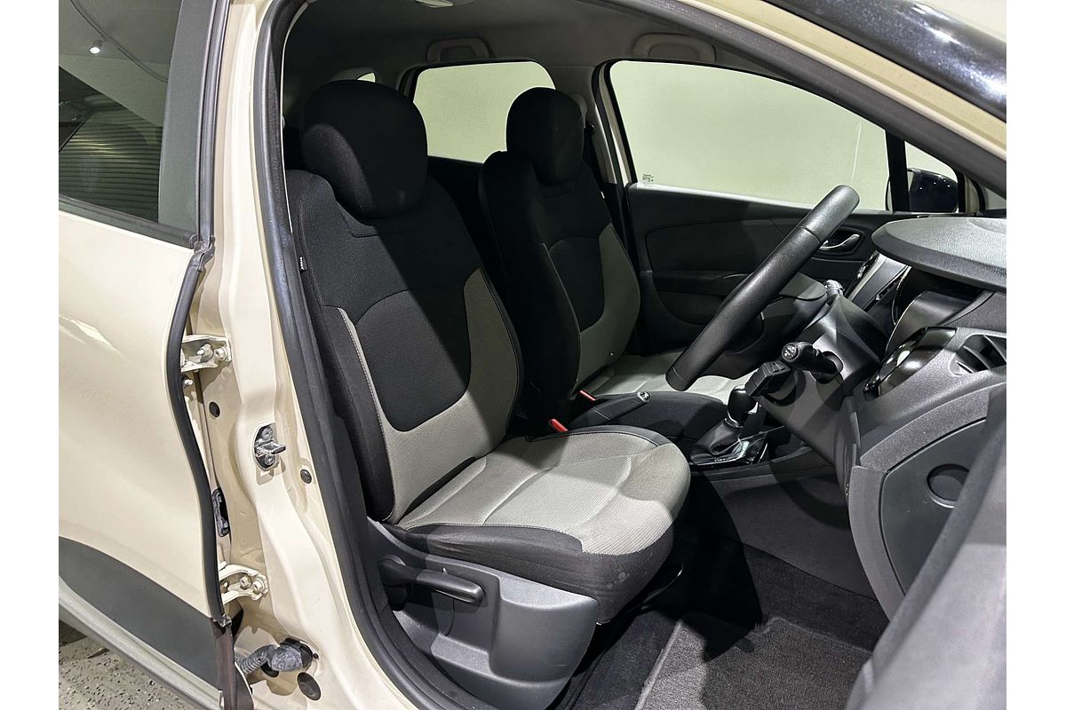 2017 Renault Captur Expression J87