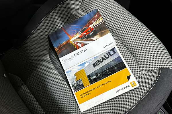 2017 Renault Captur Expression J87