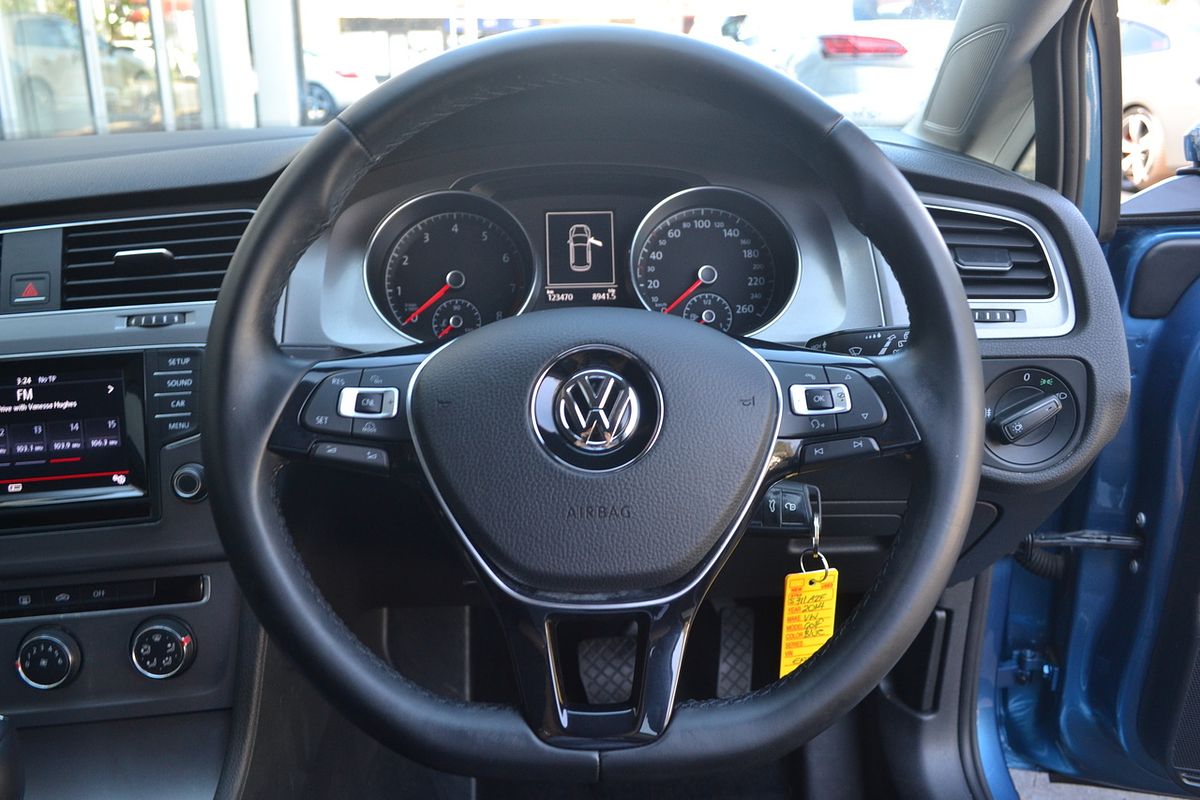 2015 Volkswagen Golf 90TSI 7
