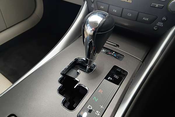 2010 Lexus IS IS250 Prestige GSE20R